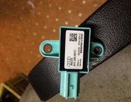 Датчик удара (Airbag) для Audi A4 (B8) 2007-2012  запчасти бу