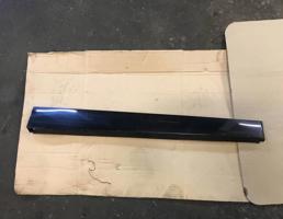 Молдинг передней правой двери для BMW X4 F26 2014-2018  запчасти бу