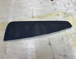 Накладка для Audi A6 (C7 4G)2011-2014  запчасти бу