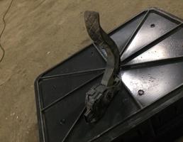 Педаль газа для Audi A4 (B8) 2007-2012  запчасти бу