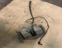 Суппорт передний правый для Mercedes-Benz W204 C-classe 2011-2015 рестайлинг  запчасти бу