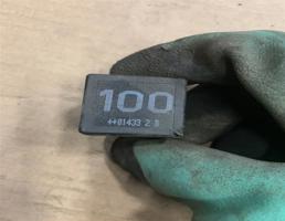 Реле 100 для Volkswagen Transporter T4 1991-1996  запчасти бу