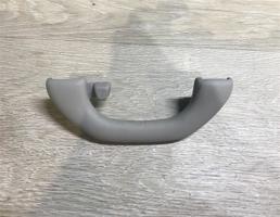 Ручка потолочная для Volkswagen Tiguan 2007-2011  запчасти бу
