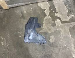 Защита антигравийная для Skoda Octavia (A7) 2013-2017  запчасти бу