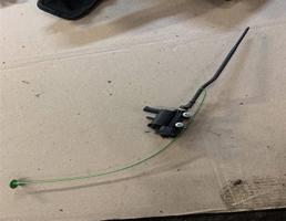 Замок лючка бензобака для BMW 3-серия E90/E91 2005>  запчасти бу