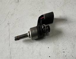 Форсунка бензиновая для Audi Q7 (4L)  2005 - 2009  запчасти бу