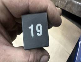 Реле 19 для Volkswagen Transporter T4 1996-2003  запчасти бу