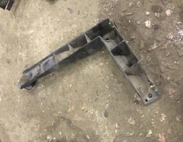 Направляющая заднего бампера правая для Volkswagen Touareg 7L 2007-2010  запчасти бу