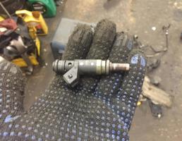 Форсунка бензиновая для BMW 3-серия E90/E91 2005>  запчасти бу