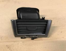 Дефлектор приточного воздуха для Land Rover Range Rover Sport L320 2005-  запчасти бу