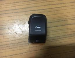 Кнопка стеклоподъемника для Audi A4 (B8) 2007-2012  запчасти бу