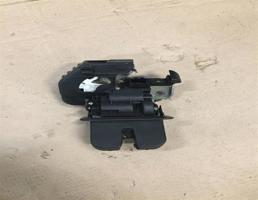 Замок багажника для Audi A6 (C7 4G)2011-2014  запчасти бу