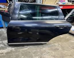 Дверь задняя левая для Volkswagen Touareg NF 2010 -2014  запчасти бу