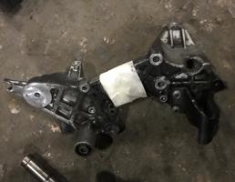 Кронштейн ТНВД для Volkswagen Touareg 7L 2007-2010  запчасти бу