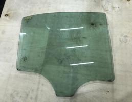 Стекло двери задней правой для Mercedes-Benz W205 C-classe 2014-2018  запчасти бу