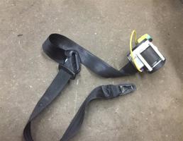 Ремень безопасности с пиропатроном для Volkswagen Touareg 7L 2007-2010  запчасти бу