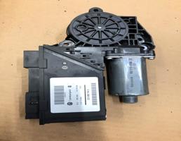 Мотор стеклоподъемника для Volkswagen Touareg 7L 2007-2010  запчасти бу