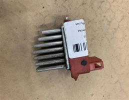 Резистор отопителя для Volkswagen Passat (B4) 1994-1996  запчасти бу