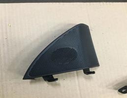 Решетка динамика для Mercedes-Benz W205 C-classe 2014-2018  запчасти бу