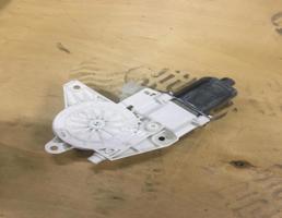 Мотор стеклоподъемника для Mercedes-Benz W166 ML 2011-2015  запчасти бу