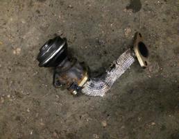 Комбинированный клапан для Audi A6 (C5) 1997-2001  запчасти бу