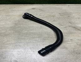 Трубка для Audi A6 (C7 4G)2011-2014  запчасти бу