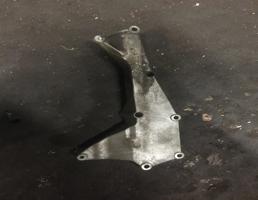 Кронштейн для Audi A5/S5 Sportback (8T) 2007-2011  запчасти бу