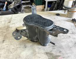 Адсорбер для Audi A6 (C7 4G)2011-2014  запчасти бу