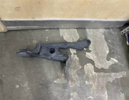 Защита антигравийная для Volkswagen Passat (B7) 2011-2015  запчасти бу