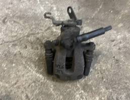 Суппорт задний правый для Skoda Octavia (A7) 2013-2017  запчасти бу