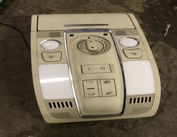 Плафон салонный для Audi Q7 (4L)  2005 - 2009  запчасти бу