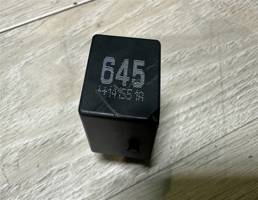 Реле 645 для Volkswagen Passat (B7) 2011-2015  запчасти бу