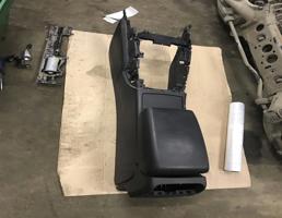 Центральная консоль туннель для Audi A6 (C7 4G)2011-2014  запчасти бу