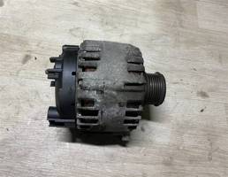 Генератор для Volkswagen Golf VI 2009-2012  запчасти бу