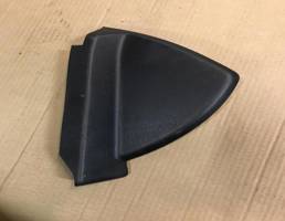 Накладка панели приборов для Mercedes-Benz W204 C-classe 2011-2015 рестайлинг  запчасти бу