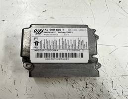 Блок управления AIR BAG для Skoda Octavia (A5 1Z-) 2008-2013 рестайлинг  запчасти бу