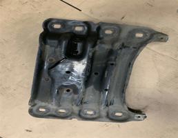 Кронштейн опоры двигателя для Mercedes-Benz W221 S-Klasse S221 2009-2013 рестайлинг  запчасти бу