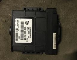 Блок управления АКПП для Audi Q7 (4L)  2005 - 2009  запчасти бу