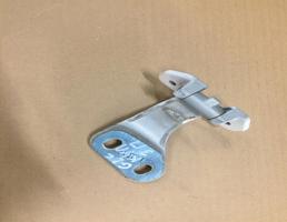 Петля крышки багажника для Mercedes-Benz W253 X253 GLC coupe 2015-  запчасти бу