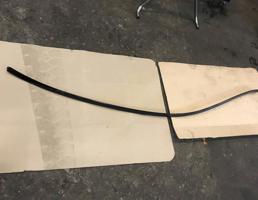 Молдинг крыши левый для Mercedes-Benz W204 C-classe 2011-2015 рестайлинг  запчасти бу