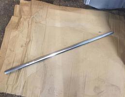 Молдинг стекла двери передней правой для Mercedes-Benz W213 E-classe  запчасти бу