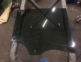 Стекло двери задней правой для BMW X4 F26 2014-2018  запчасти бу