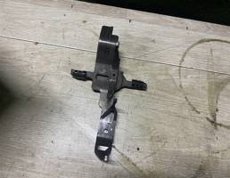 вилка выбора передач для Volkswagen Golf VI 2009-2012  запчасти бу