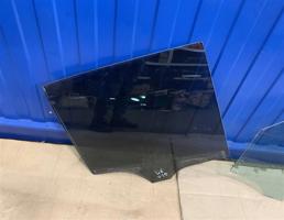 Стекло двери задней правой для Mercedes-Benz W253 X253 GLC 2015-2019  запчасти бу