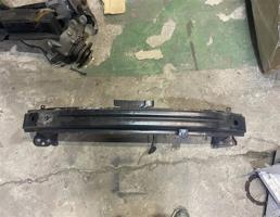 Усилитель переднего бампера для Volkswagen Passat CC 2012-2017 рестайлинг  запчасти бу