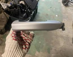 Ручка двери наружная правая для Volkswagen Passat CC 2012-2017 рестайлинг  запчасти бу