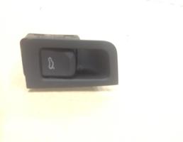 кнопка багажника для Audi A6 (C7 4G)2011-2014  запчасти бу