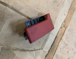 Ручка открывания капота для Mercedes-Benz W204 C-classe 2011-2015 рестайлинг  запчасти бу