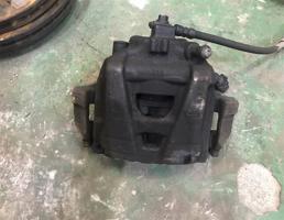 Суппорт передний левый для Volkswagen Tiguan 2007-2011  запчасти бу