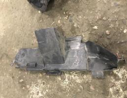 Воздуховод радиатора левый для Volkswagen Touareg 7L 2007-2010  запчасти бу